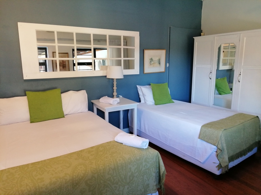 7 Bedroom Property for Sale in Baysville Eastern Cape